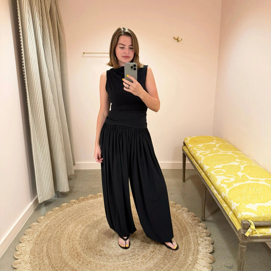 Balloon Pants in Black-Pants-Reyèm-eugenienewport