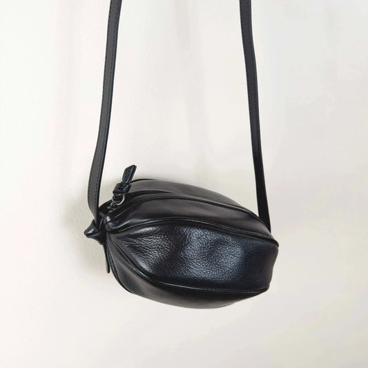 Boya Distressed in Black-Accessories-Hereu-eugenienewport