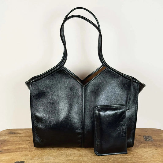 Calella Squared Medium Distressed in Black-Accessories-Hereu-eugenienewport