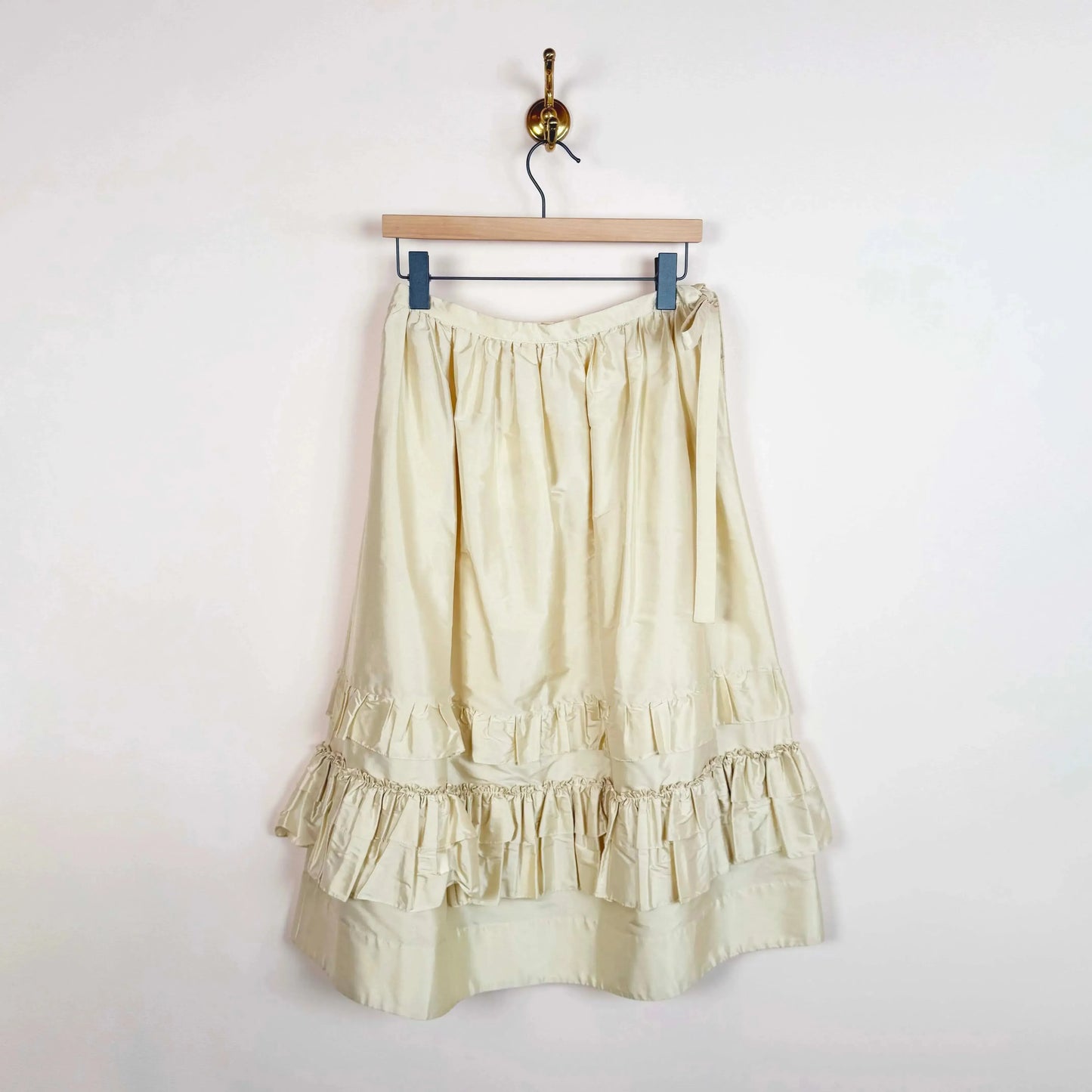 Silk Dupion Betsy Skirt in Ivory-Skirts-Cawley-eugenienewport