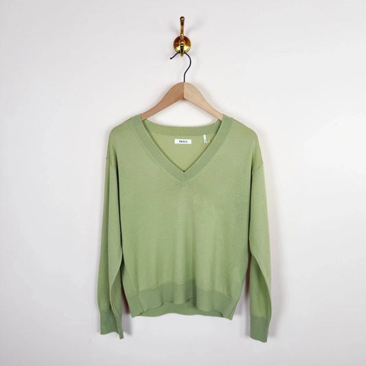 Amethyst V-Neck Jumper in Light Green-Sweaters-Skall-eugenienewport