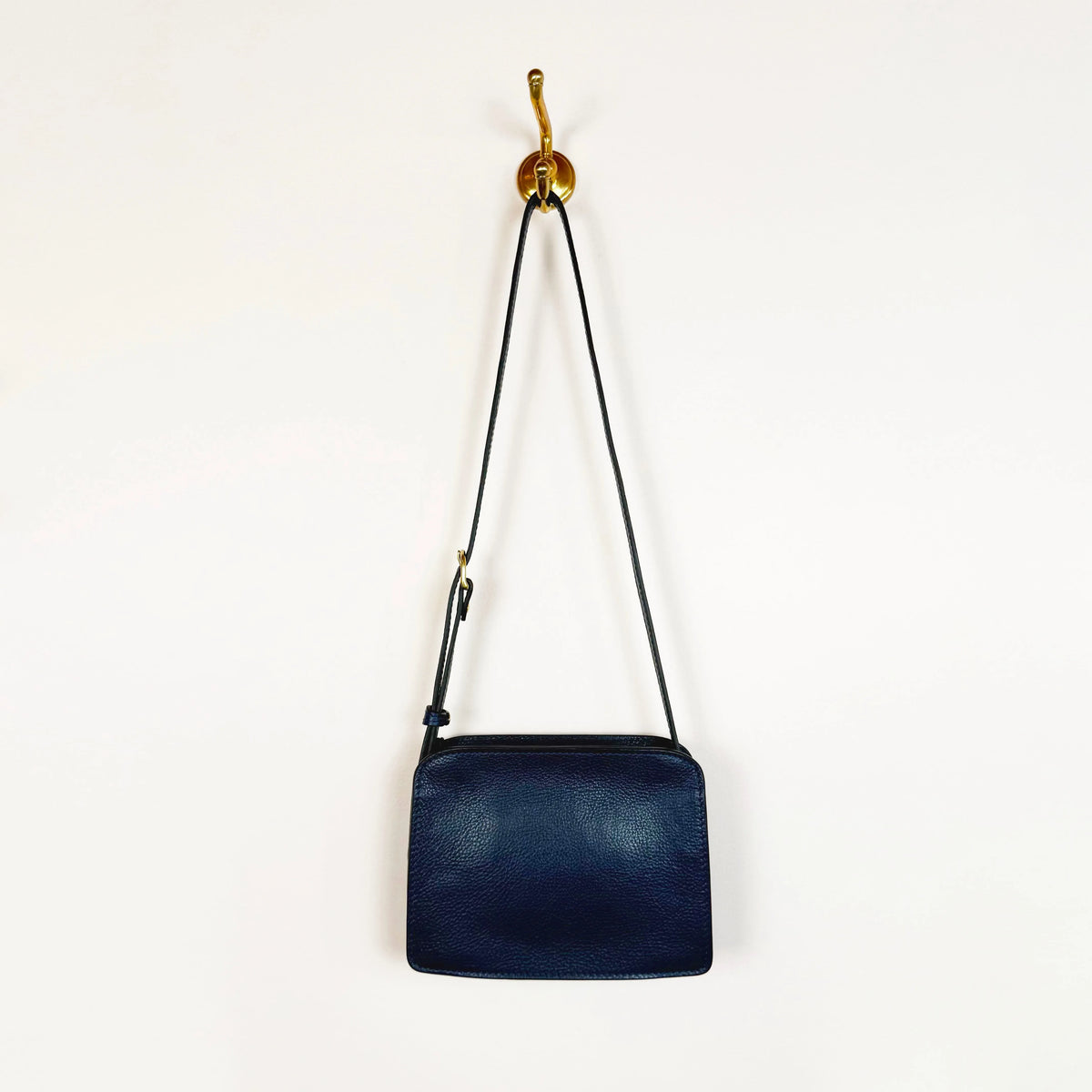 Anni in Indigo-Accessories-Lindquist-eugenienewport