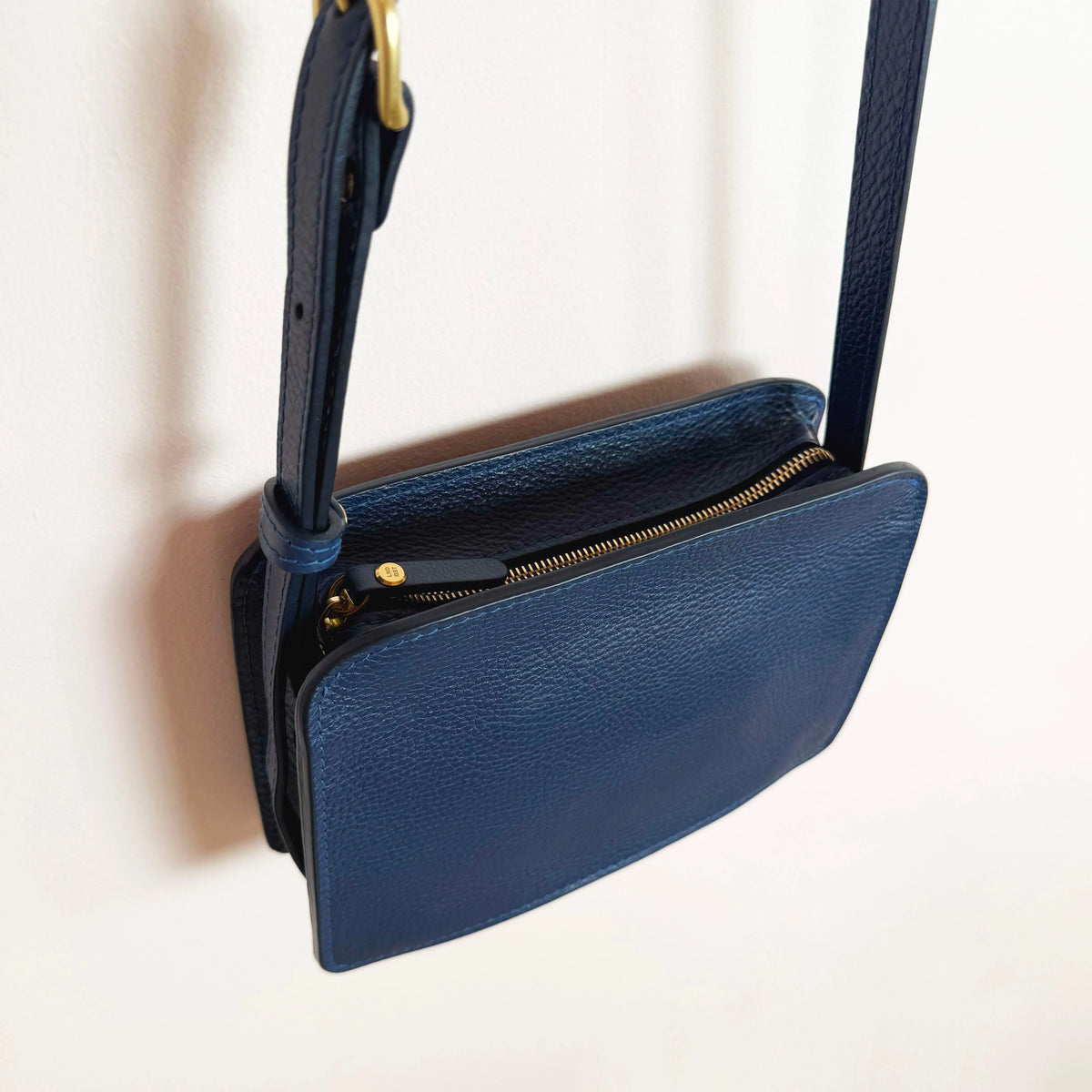 Anni in Indigo-Accessories-Lindquist-eugenienewport