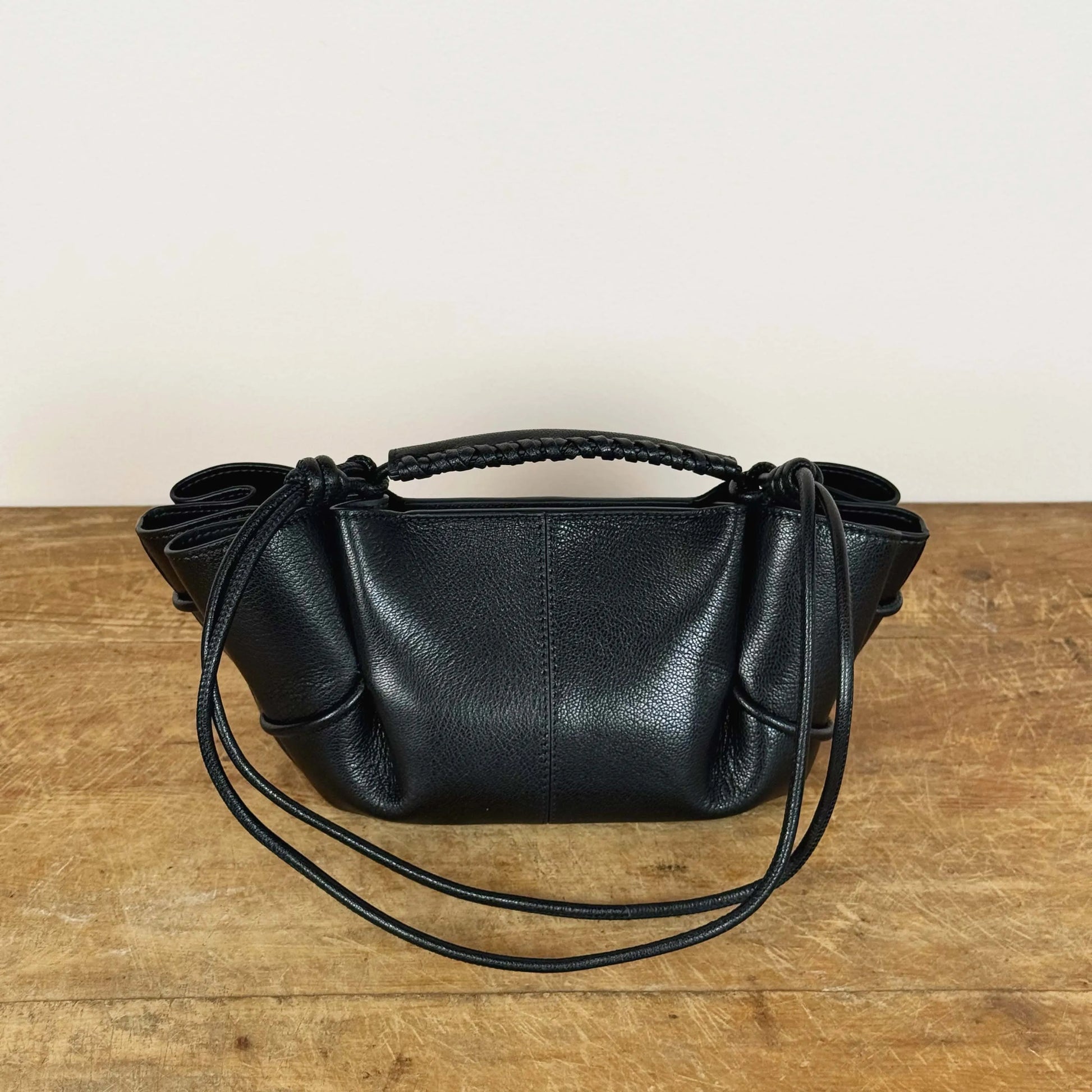 Arta Mini in Black-Accessories-Hereu-eugenienewport