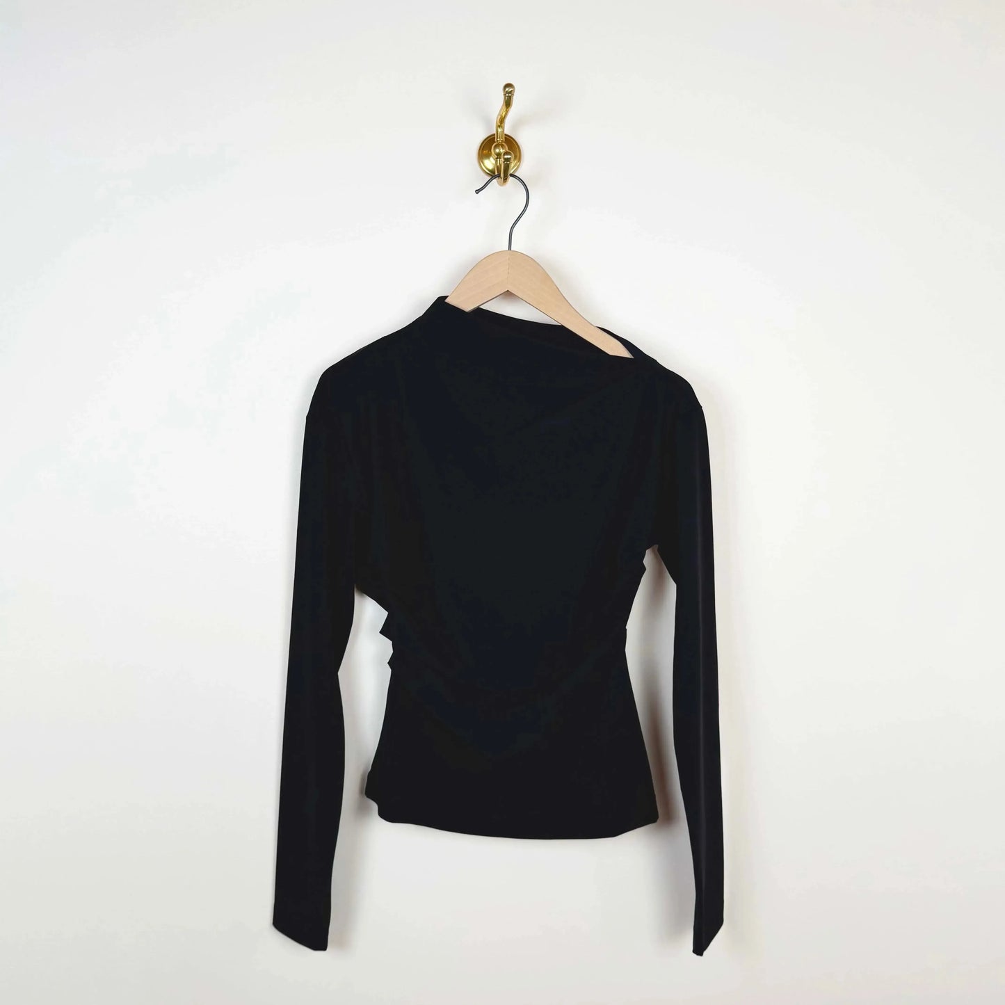 Asymmetric Long Sleeve in Black-Tops-Reyèm-eugenienewport