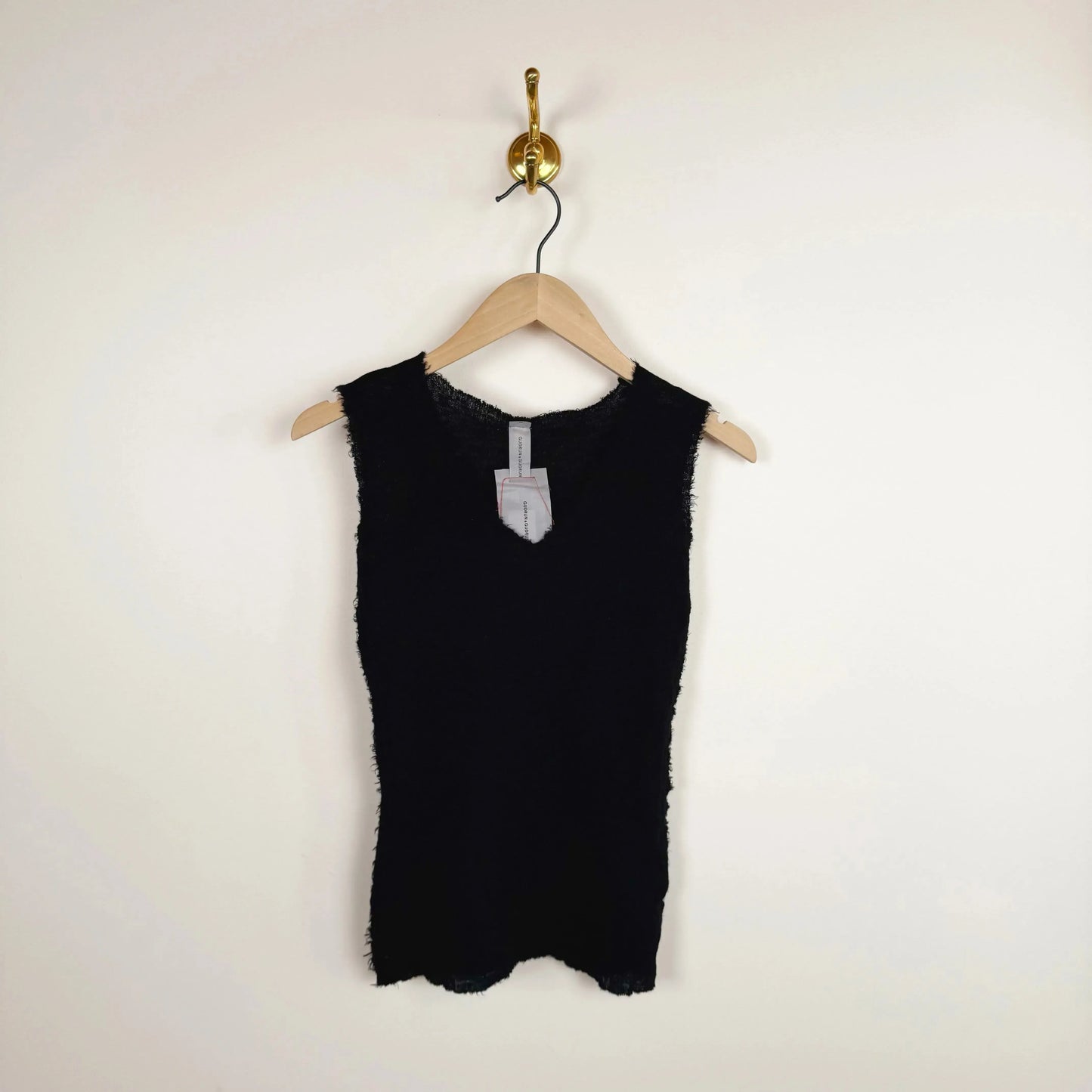 Bryndis in Black-Sweater-Gudrun & Gudrun-eugenienewport
