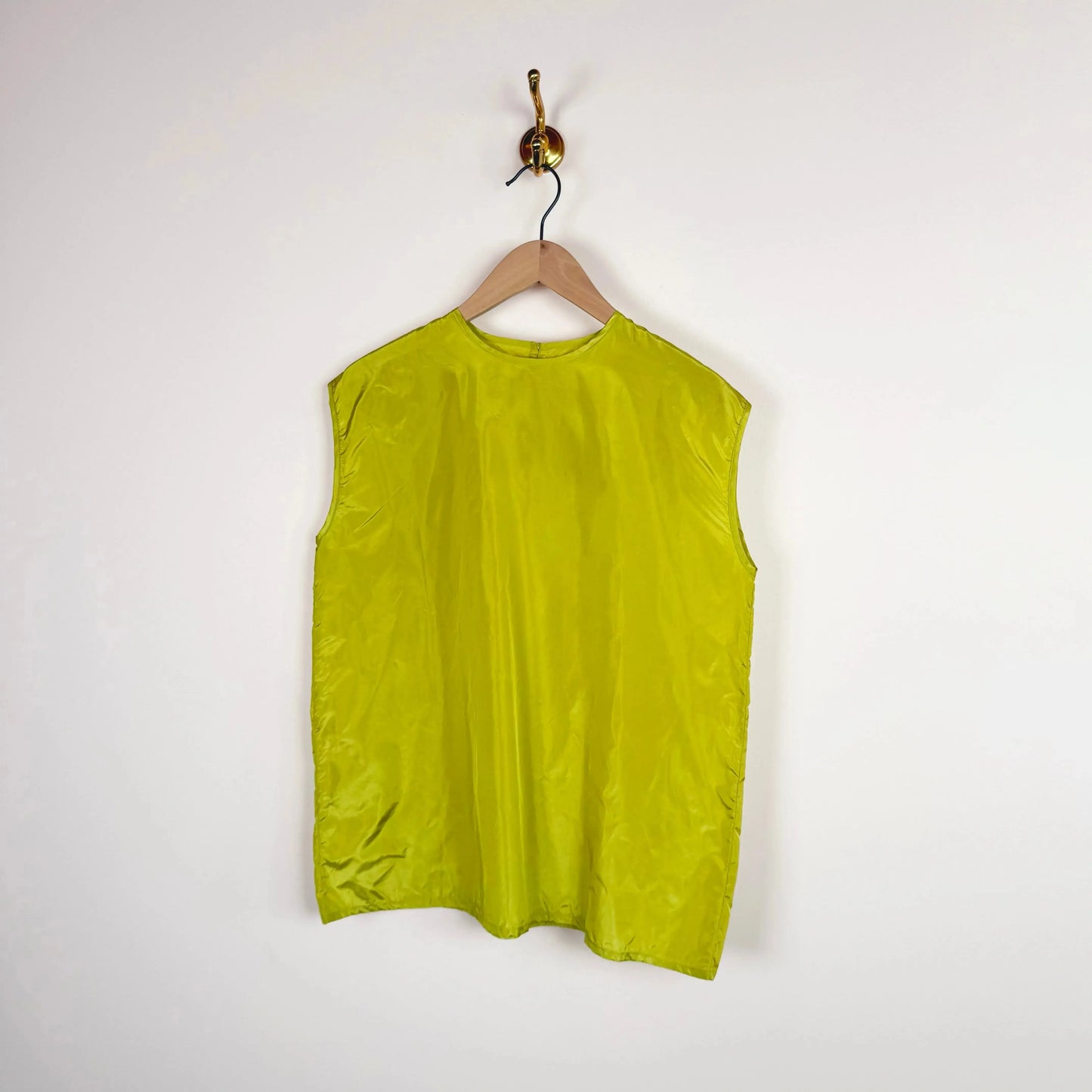 Bud Top in Pistacchio Taffeta-Tops-Nitto-eugenienewport