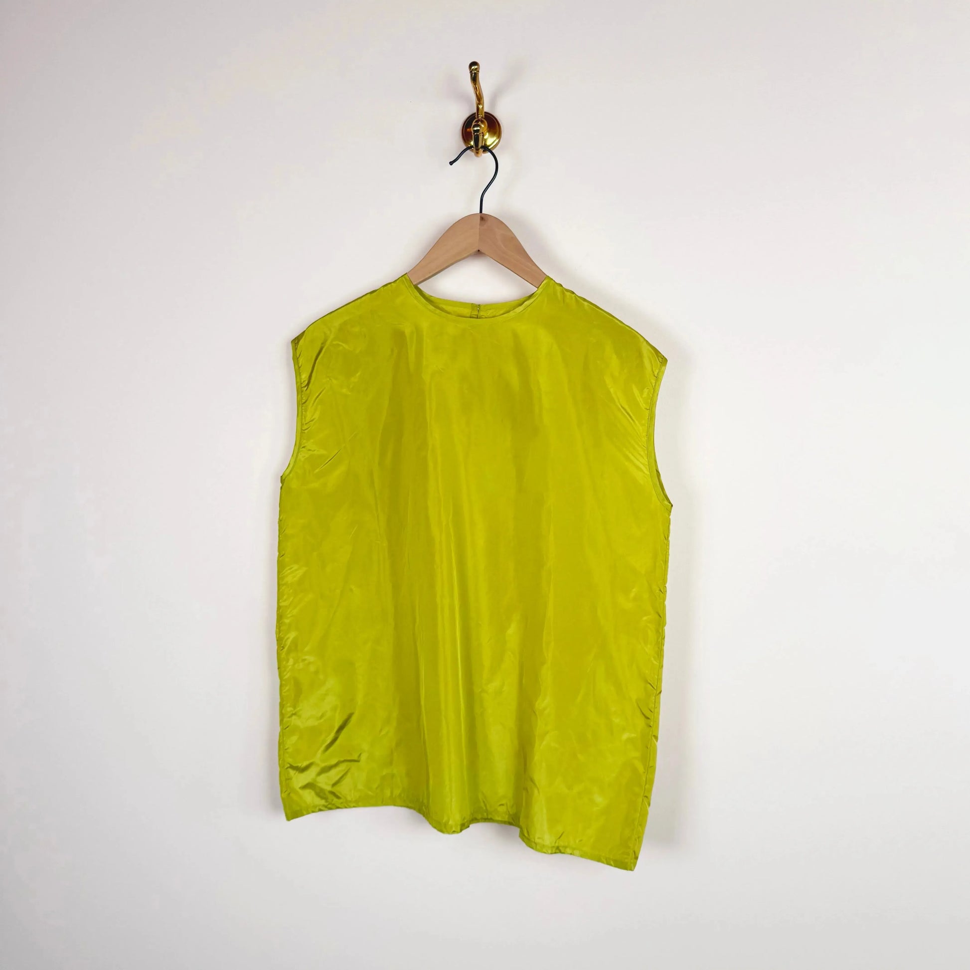 Bud Top in Pistacchio Taffeta-Tops-Nitto-eugenienewport