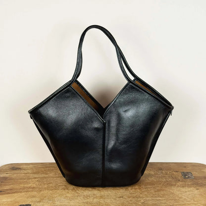 Calella Distressed in Black-Accessories-Hereu-eugenienewport