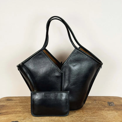 Calella Distressed in Black-Accessories-Hereu-eugenienewport