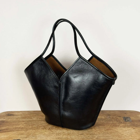 Calella Distressed in Black-Accessories-Hereu-eugenienewport