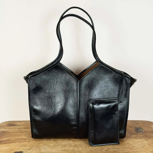 Calella Squared Medium Distressed in Black-Accessories-Hereu-eugenienewport