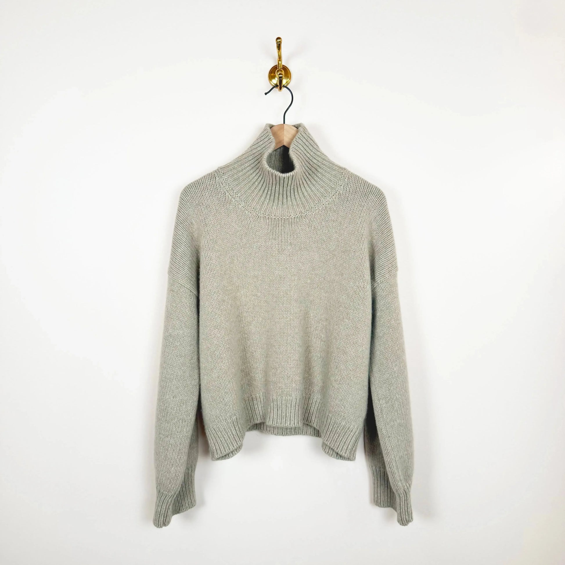 Caragh Chunky Crop High Neck in Oat-Sweater-&Daughter-eugenienewport