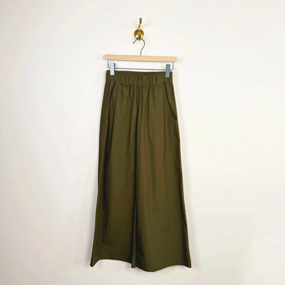 Connor Pants in Army-Pants-Aquarius Cocktail-eugenienewport