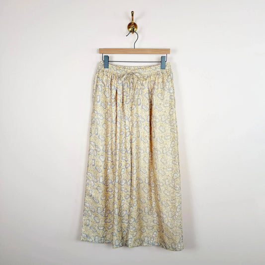 Embroidery Tuck Pants in Vanilla-Pants-Bunon-eugenienewport
