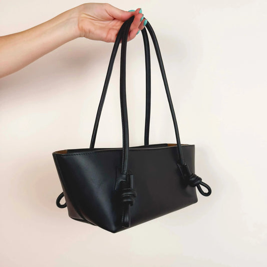 Fleca in Black-Accessories-Hereu-eugenienewport