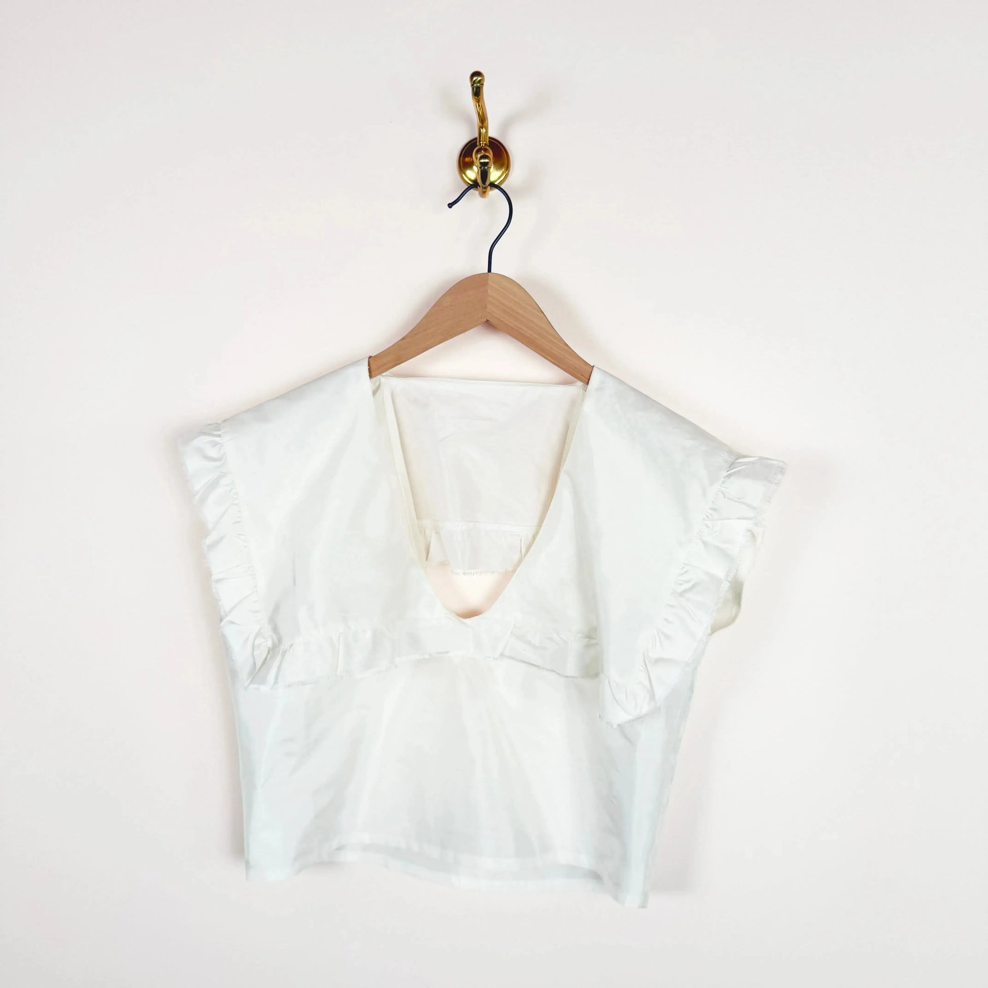 Gallery Blouse in White-Tops-Chelsea Mak-eugenienewport