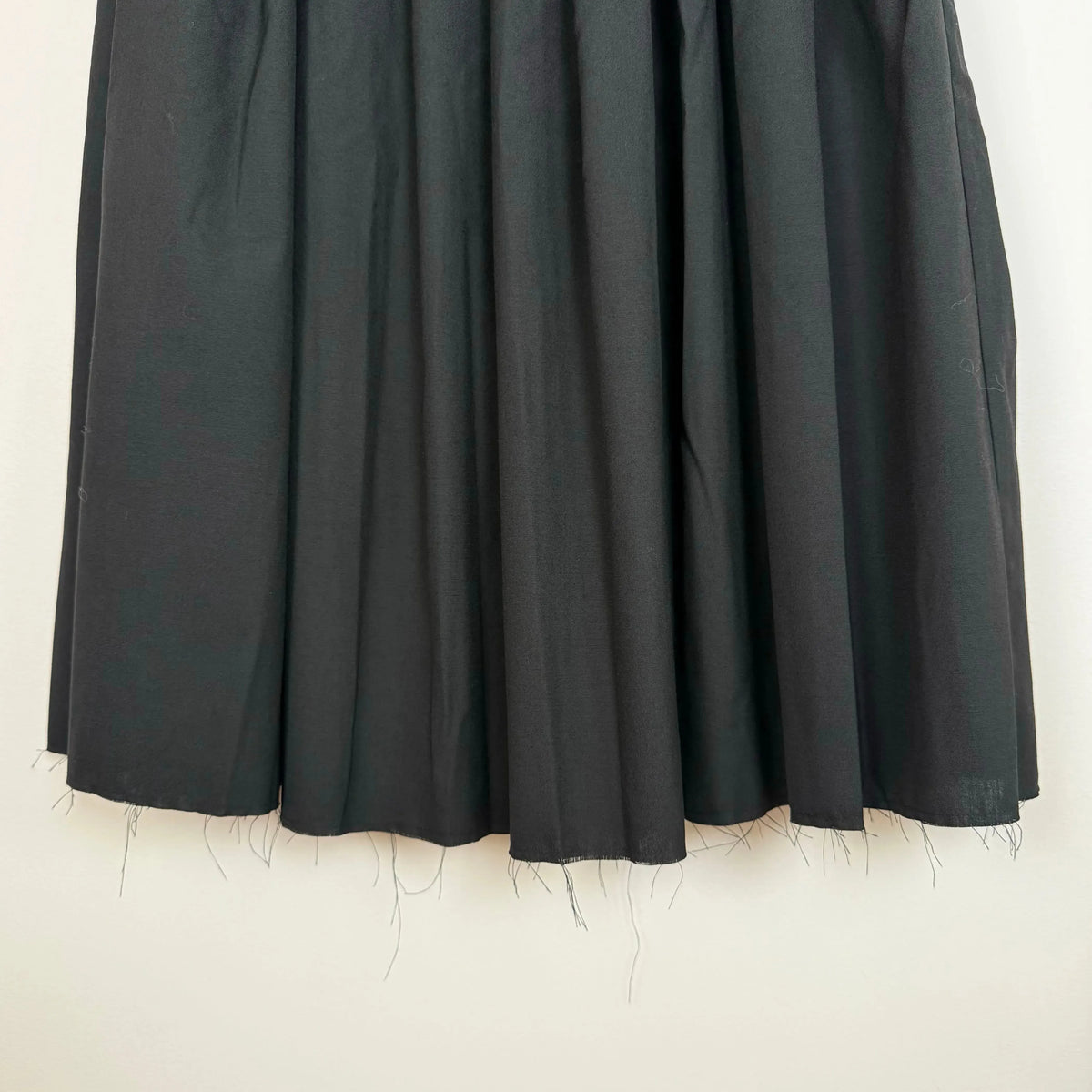 Gelsa Skirt in Black Light Wool-Skirts-Nitto-eugenienewport