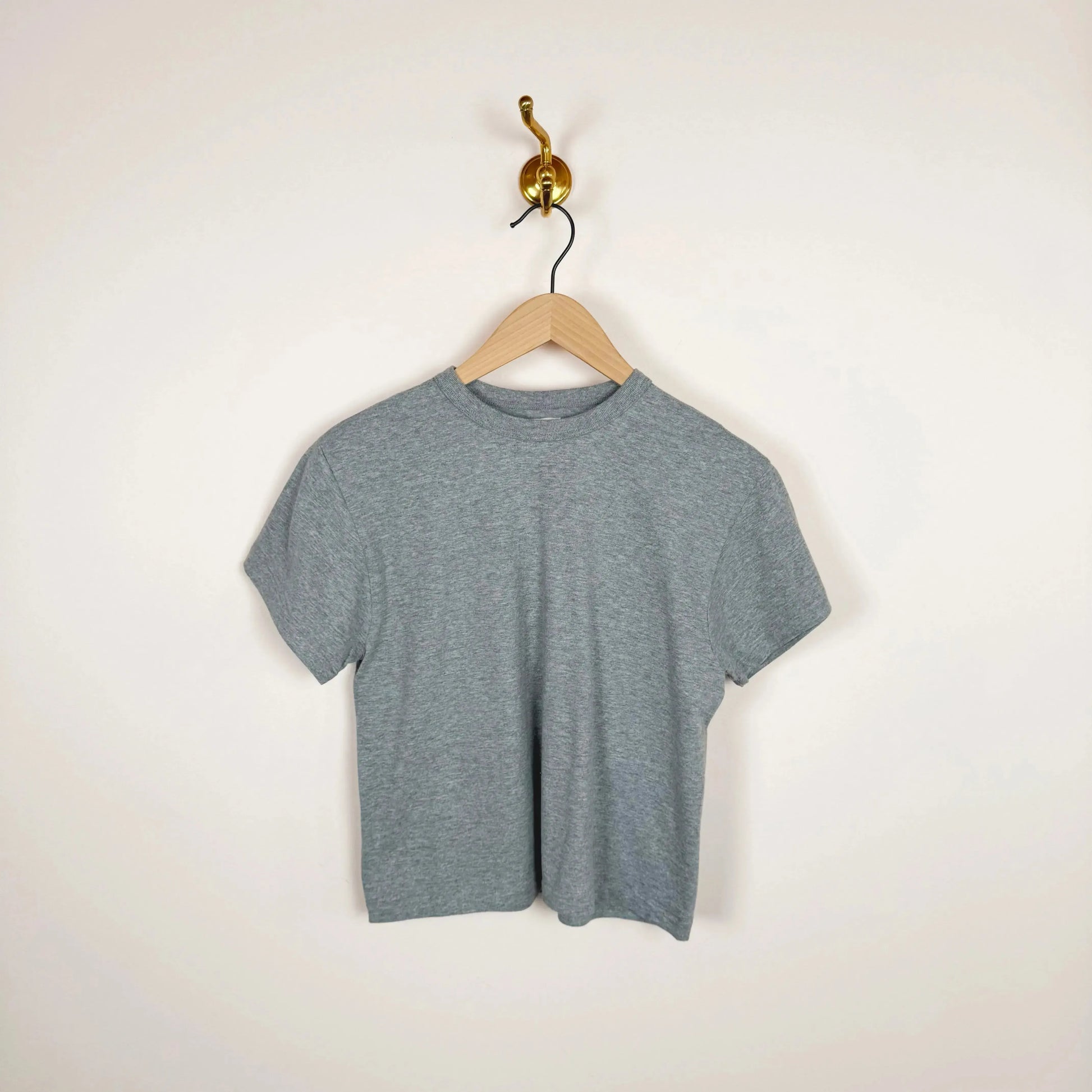 Hi'aka SS Crop T-Shirt in Grey-T-Shirts-Sunray-eugenienewport