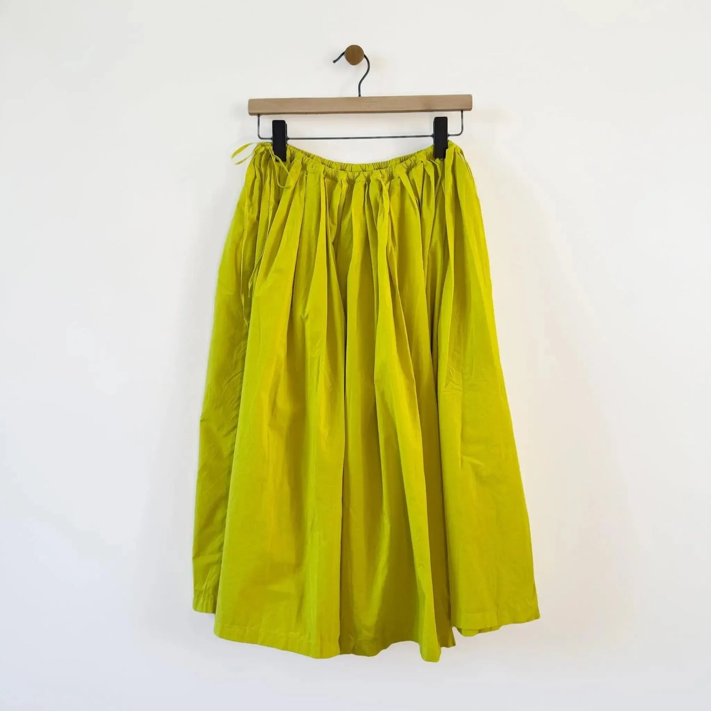 Jupe Plis Iyo in Flash-Skirt-Manuelle Guibal-eugenienewport
