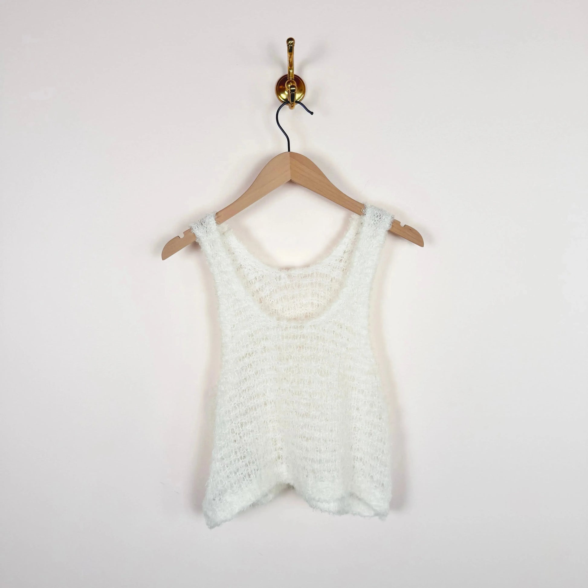 Linen Fur Tank in White-Tops-Sayaka Davis-eugenienewport