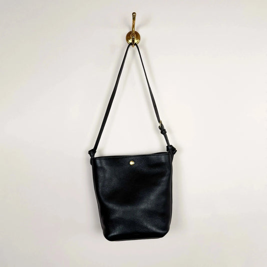 Little Lee in Black-Accessories-Lindquist-eugenienewport