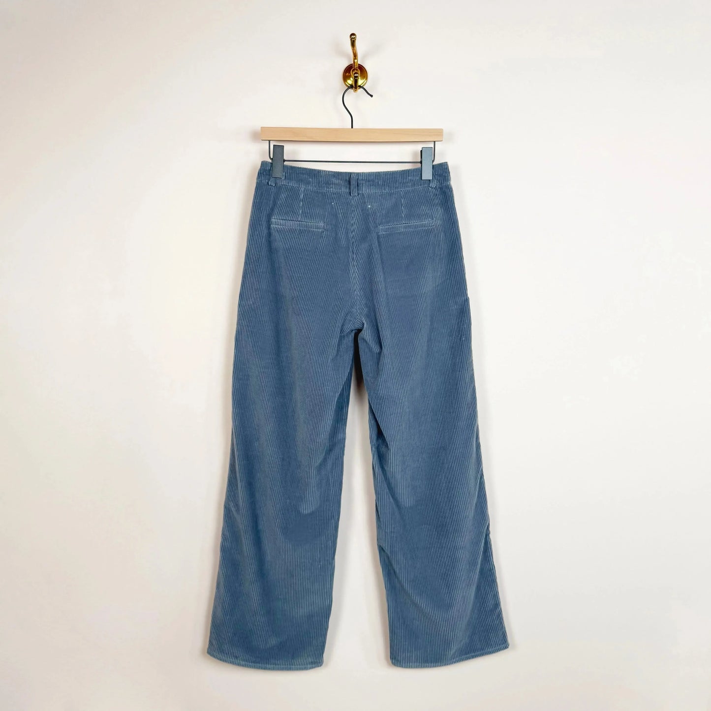 Nijn Pant in Light Blue-Pants-Eleph-eugenienewport