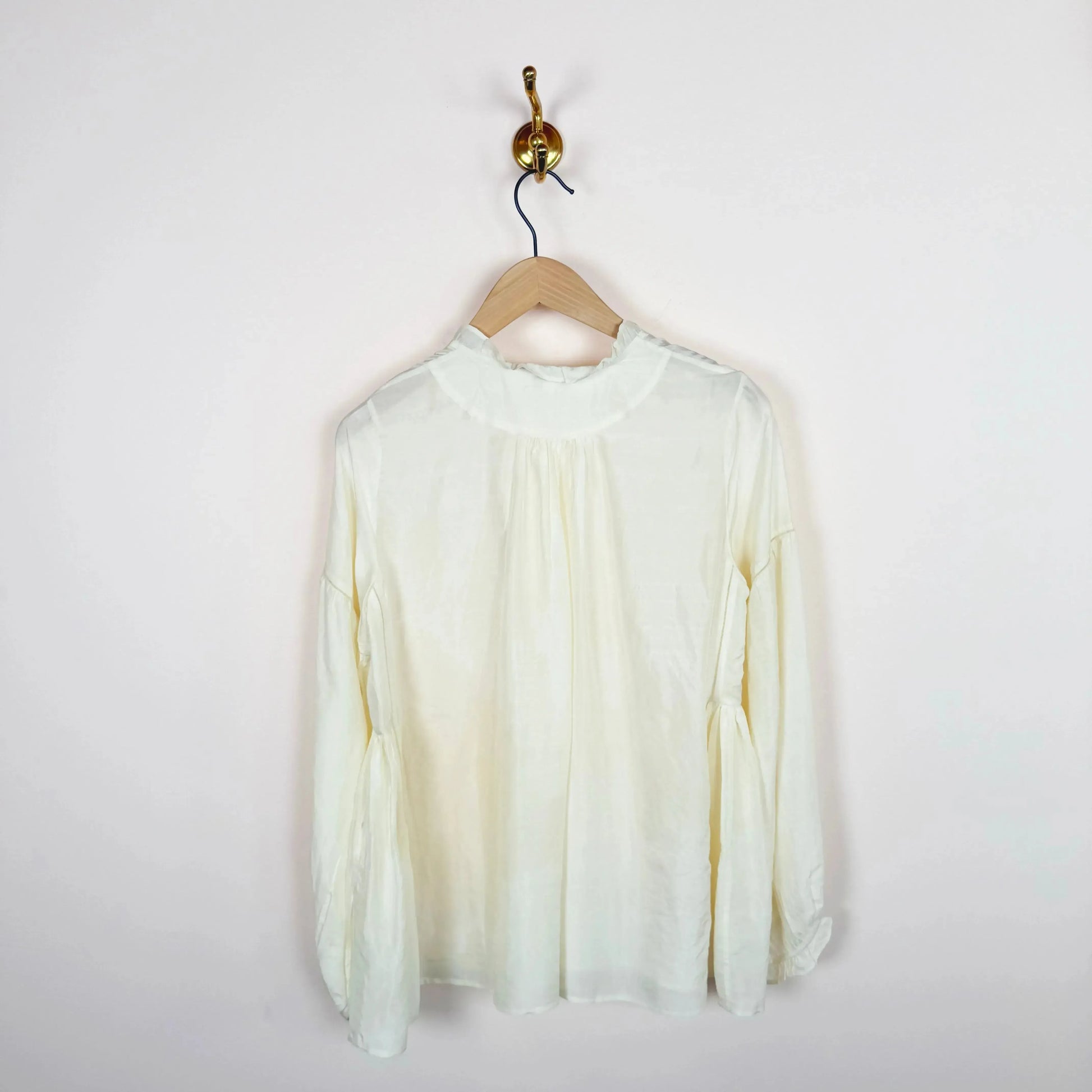 Paola Top in Ivory-Tops-Rubia & Neel-eugenienewport