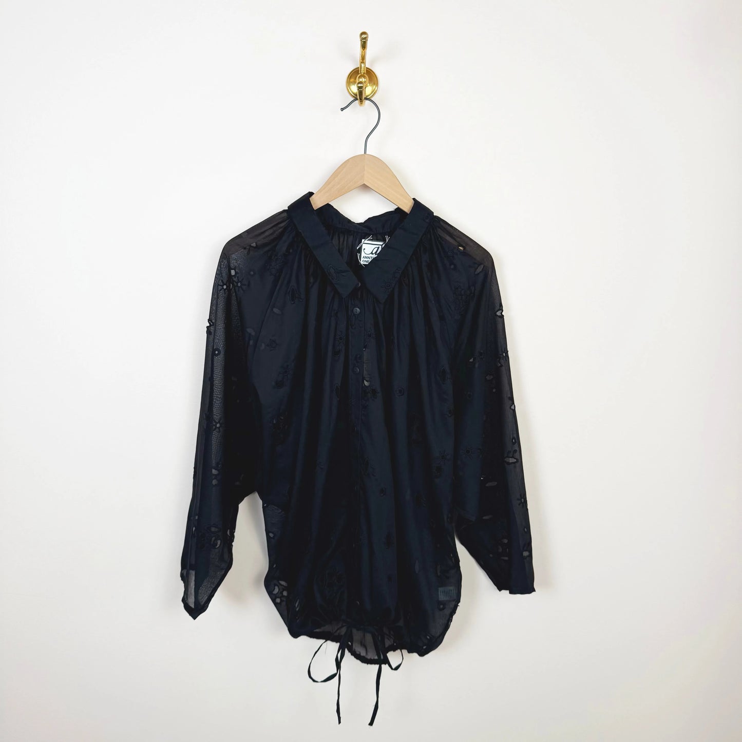 Pleats Blouse in Black Eyelet-Tops-Anntian-eugenienewport