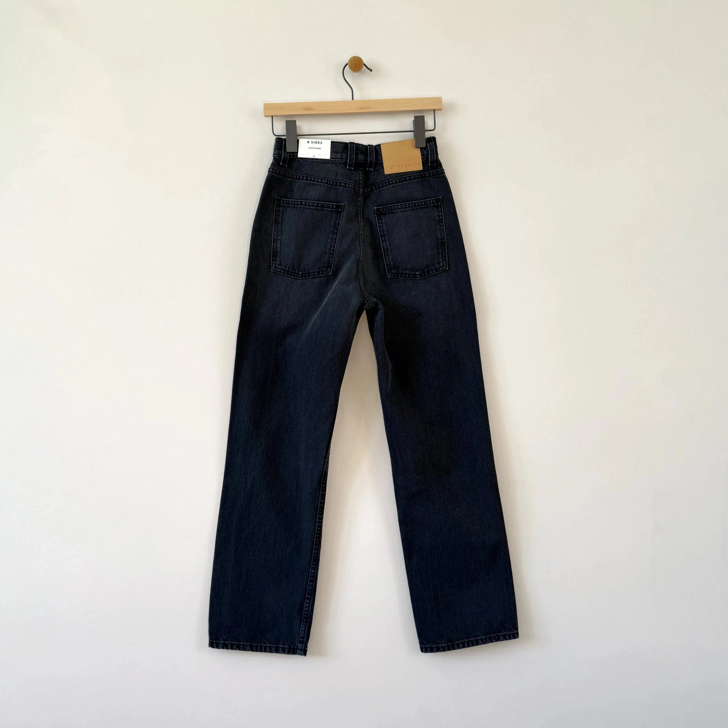Plein Jean in Stil Black-Denim-B Sides-eugenienewport
