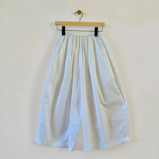 Short Oversize Iyo in Optic Wash-Pant-Manuelle Guibal-eugenienewport