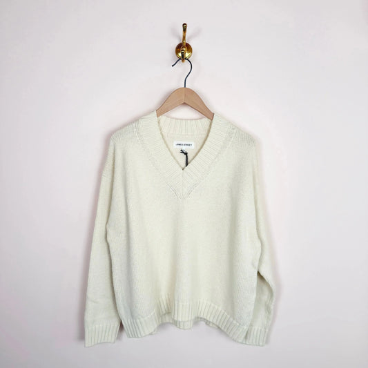 Sloane Vee in Milk-Sweaters-James Street-eugenienewport