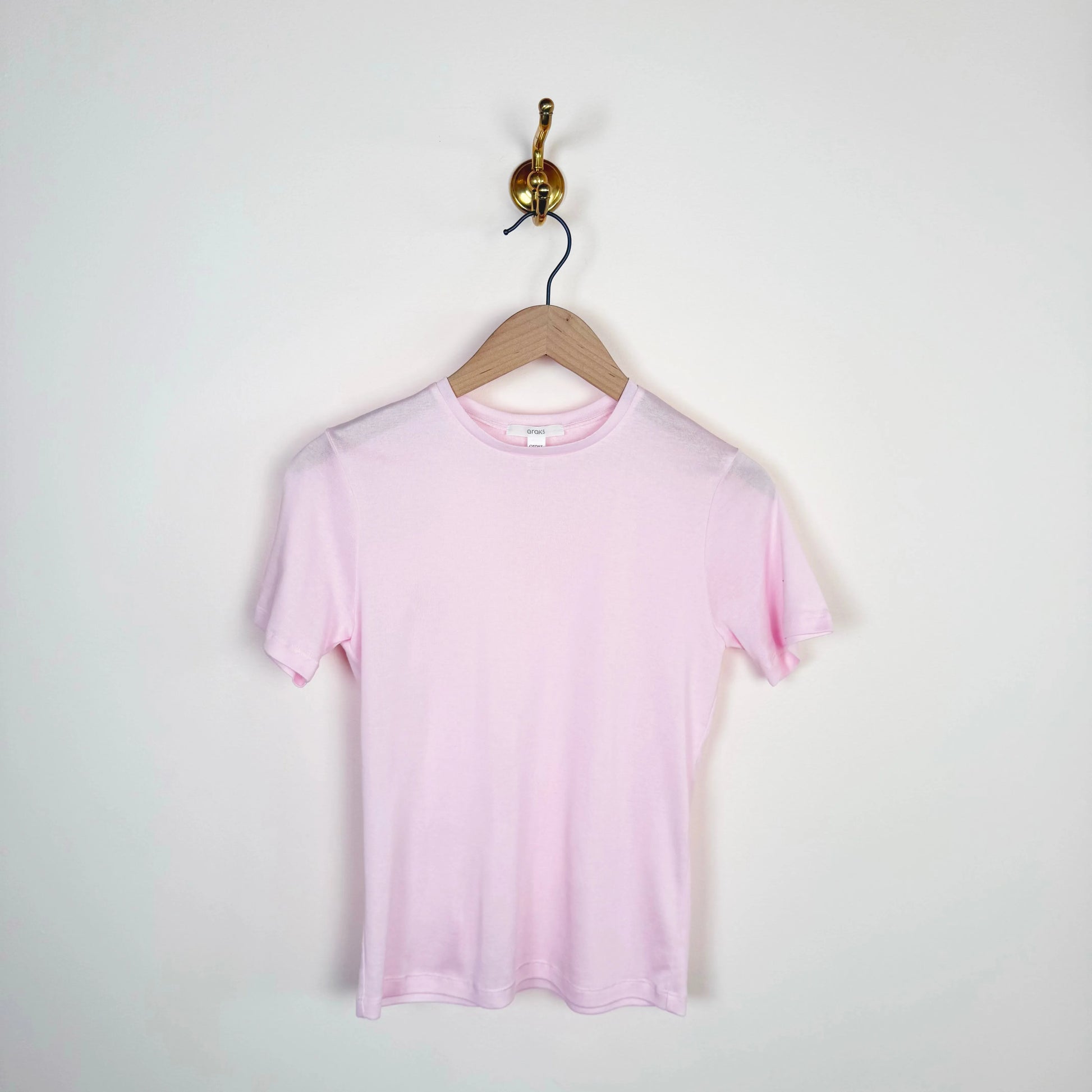 Tavi Short Sleeve in Confection-T-Shirts-Araks-eugenienewport
