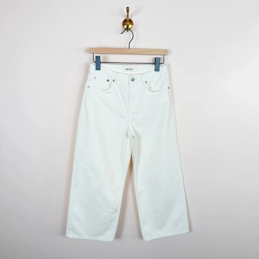 Taylor Cropped Jeans in White-Denim-Skall-eugenienewport