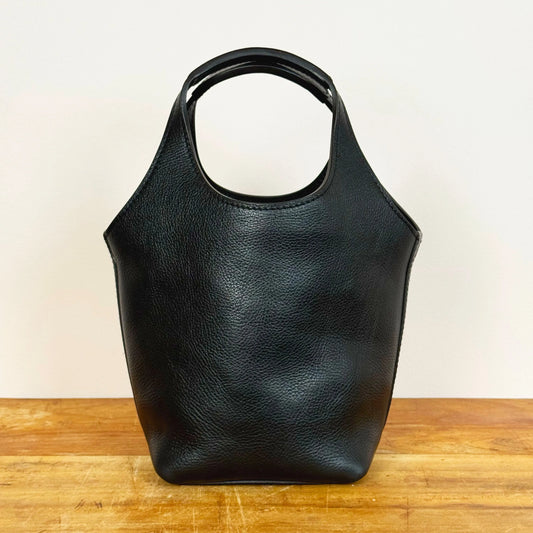 Ama in Black-Accessories-Lindquist-eugenienewport