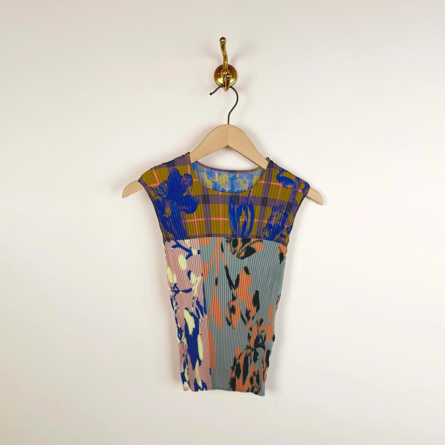 Thelma Top in Ingrid-Tops-Julia Heuer-eugenienewport