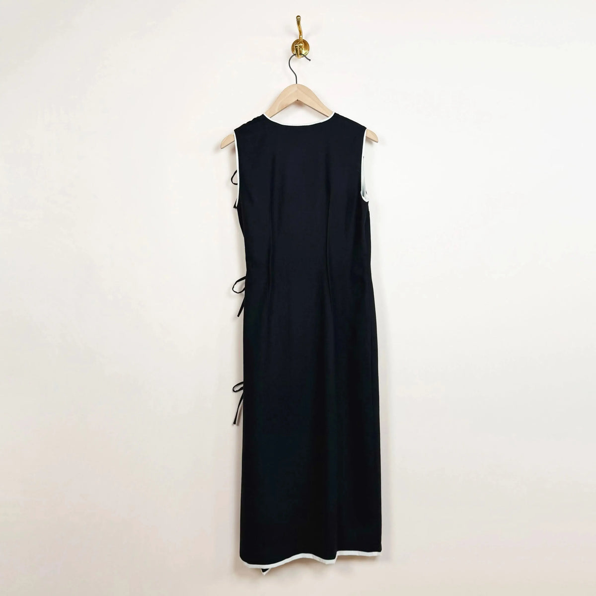 Tsutsumi Dress in Black-Dresses-Rus-eugenienewport