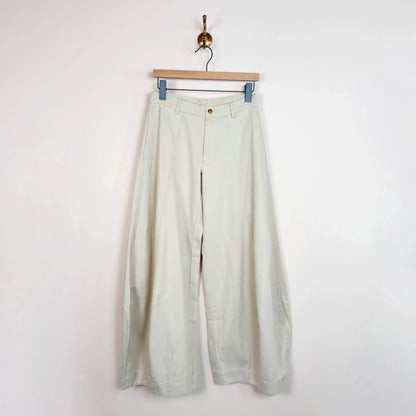 Victoria Chino in Putty White-Pants-Denimist-eugenienewport