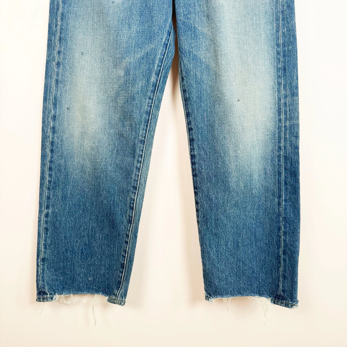 Wide Tapered Cut in Medium Vintage-Denim-Chimala-eugenienewport