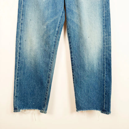 Wide Tapered Cut in Medium Vintage-Denim-Chimala-eugenienewport