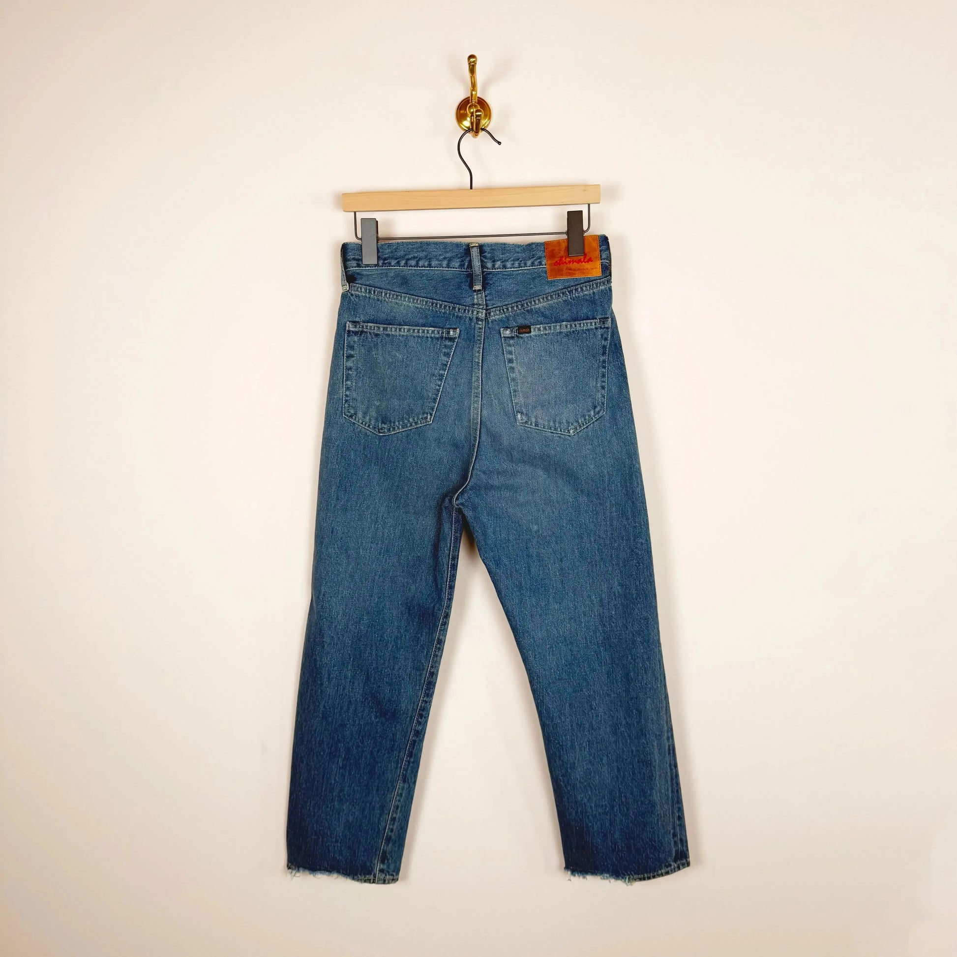 Wide Tapered Cut in Vintage Light-Denim-Chimala-eugenienewport