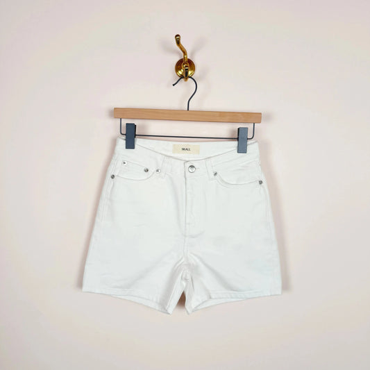 Willie Shorts in Optic White-Shorts-Skall-eugenienewport