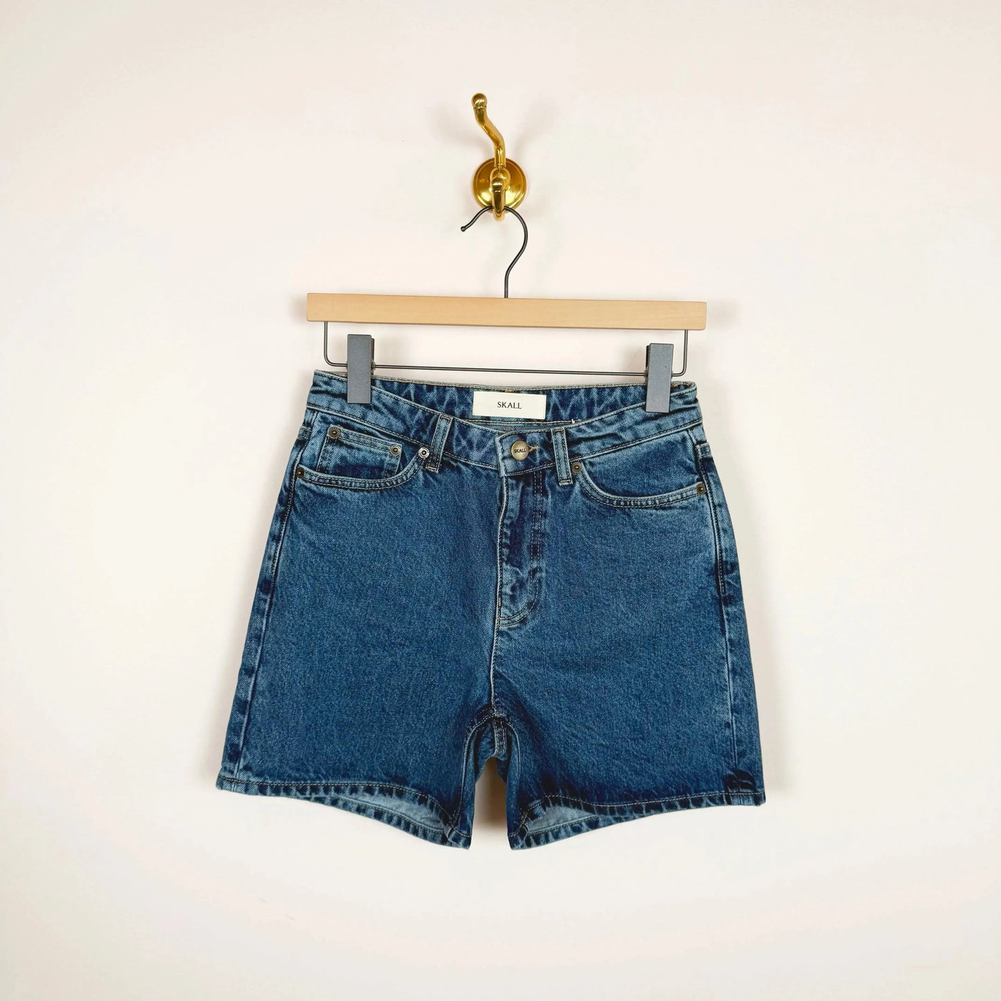 Willie Shorts in Slouchy Blue-Shorts-Skall-eugenienewport