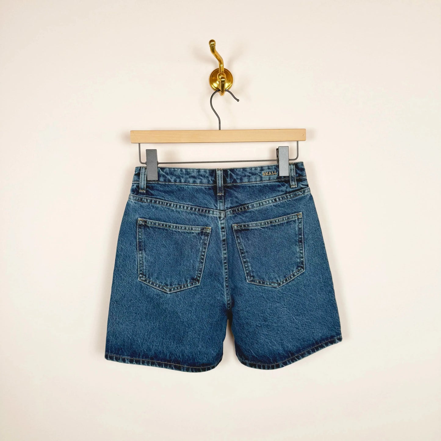 Willie Shorts in Slouchy Blue-Shorts-Skall-eugenienewport