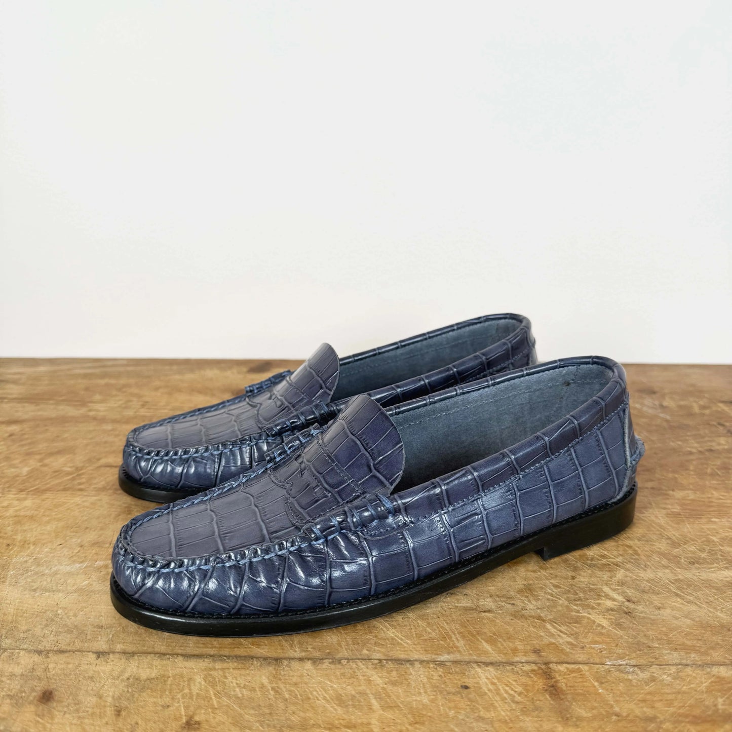 Zoe Loafers in Dark Blue Croc-Shoes-Augusta-eugenienewport